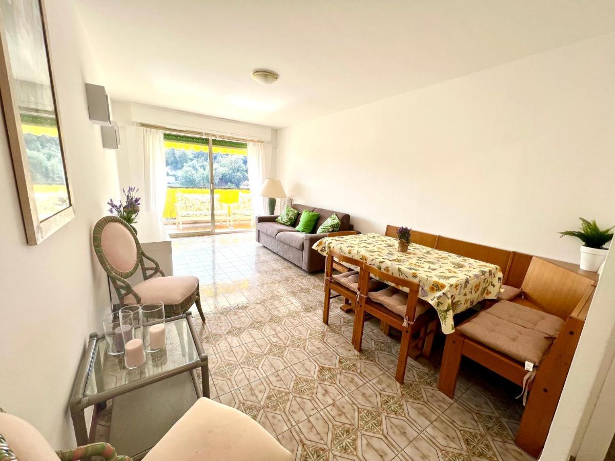 Casa Vacanze Lavanda ม็องตง ภายนอก รูปภาพ